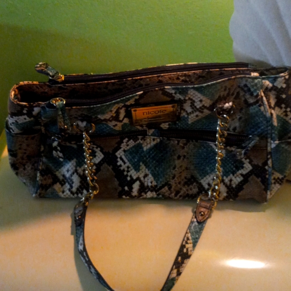 Handbag